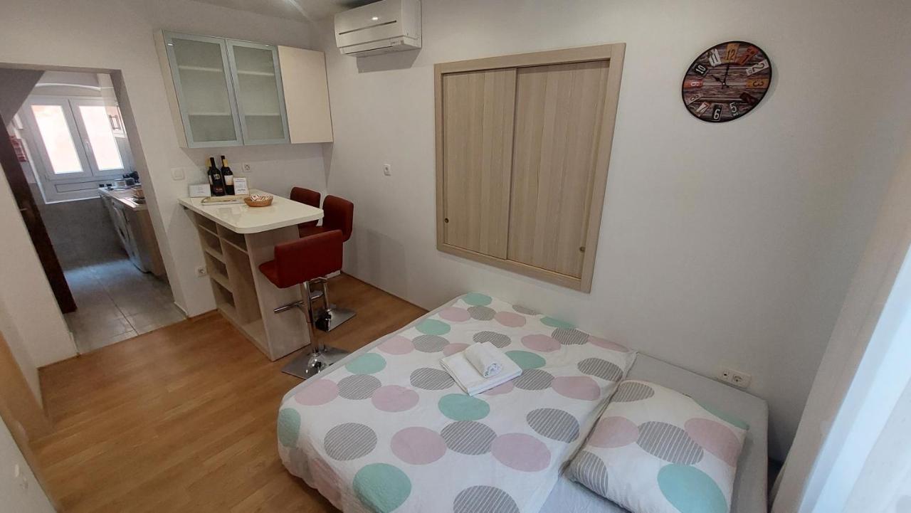 3M Peristil Apartment Split Bagian luar foto